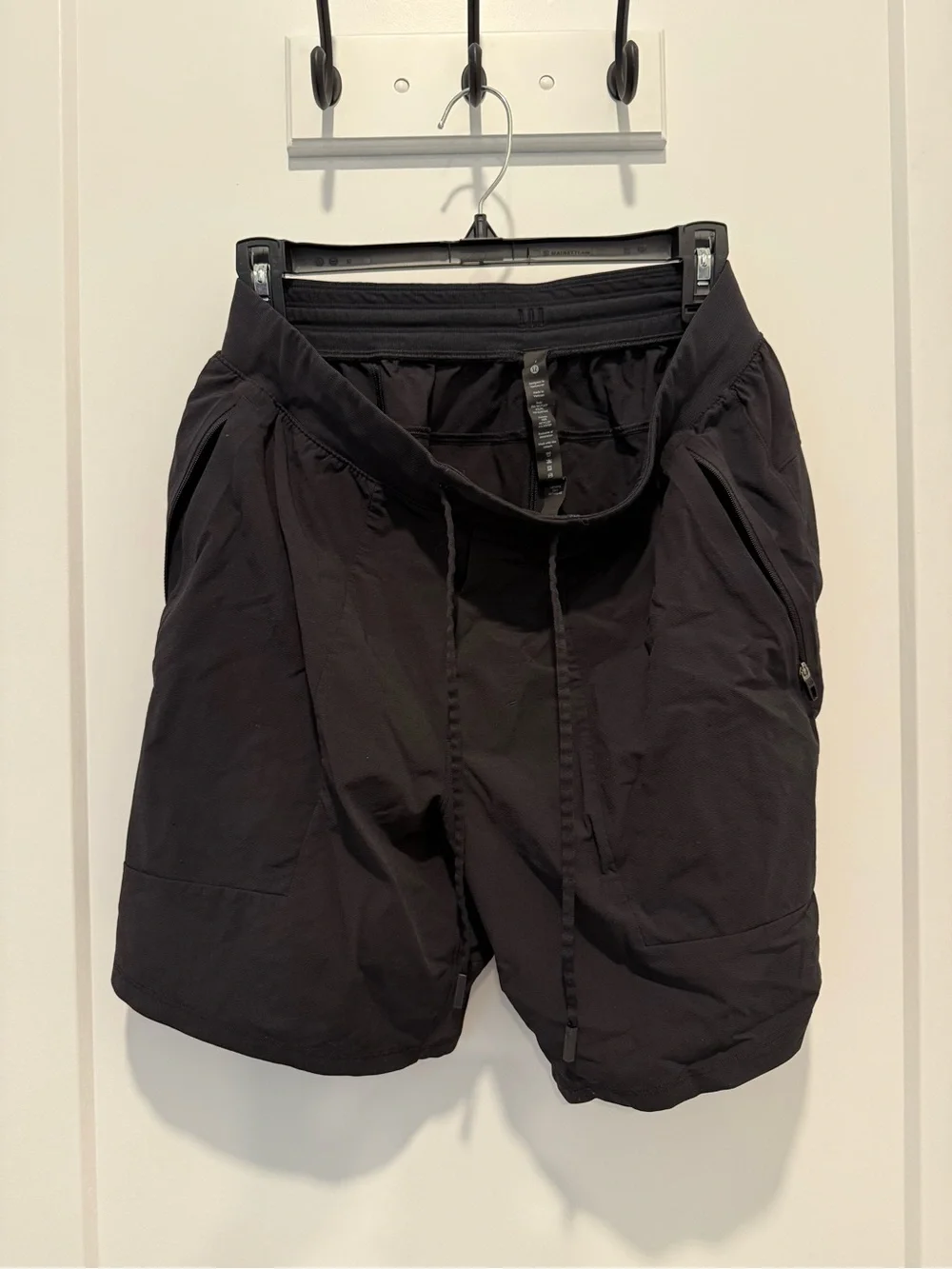 Lululemon Men's License To Train Short Linerless L98